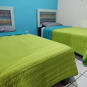 Сasa de vacaciones Casa En A Unos Minutos De Playas Y Marina